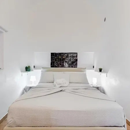 Questa Meravigliosa Proprieta E Dotata Di Tutti I Mobili Necessari Apartamento *